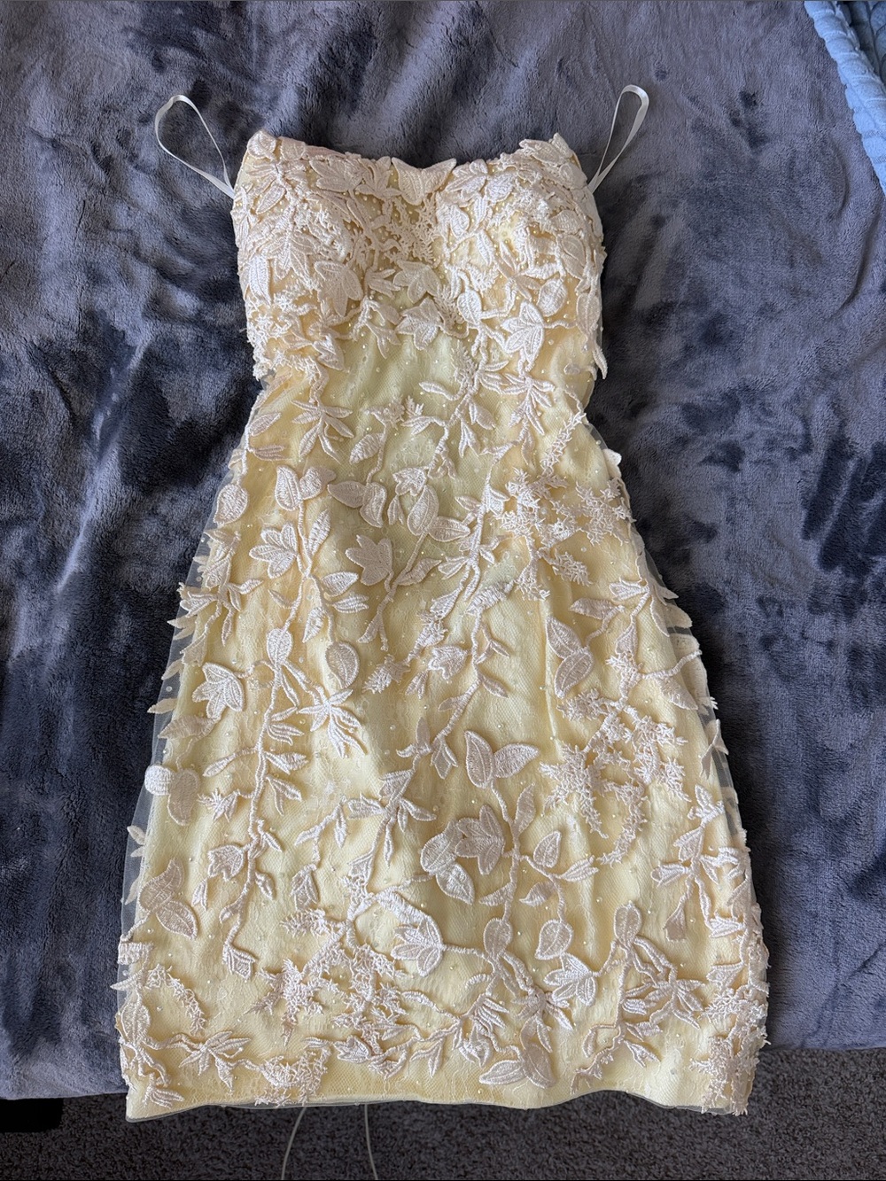 Girls Yellow Floral Lace Appliqué Party Dress